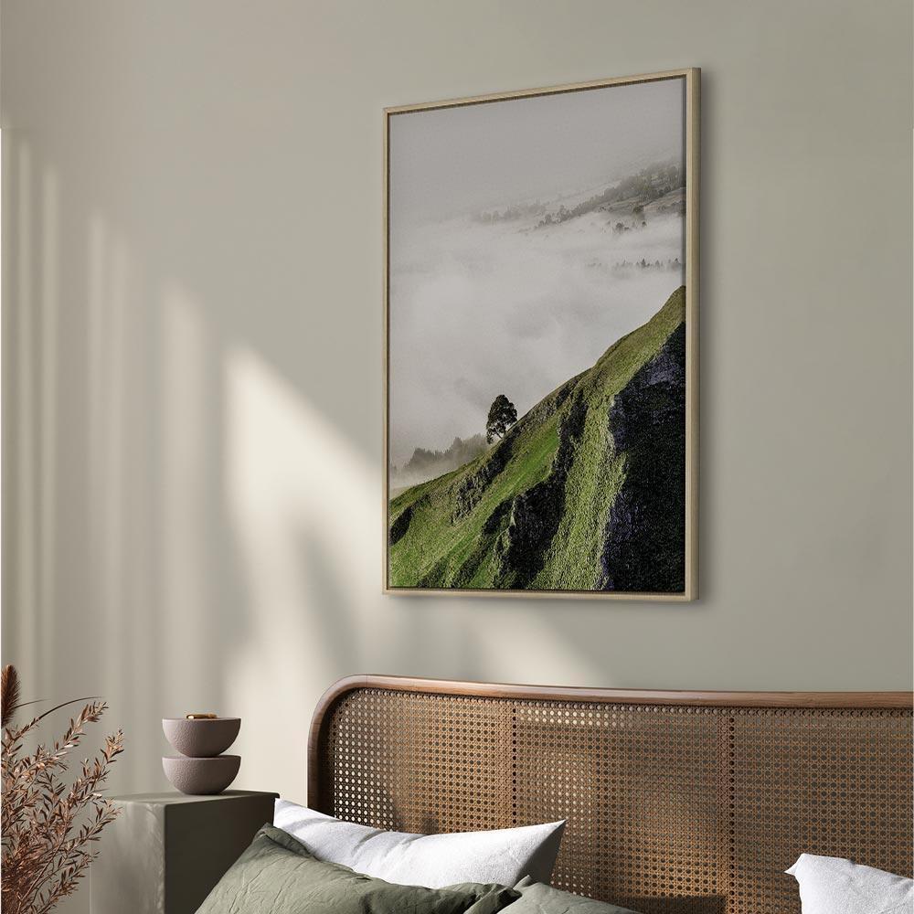 Obraz - Drzewo nad chmurami (1-częściowy) pionowy