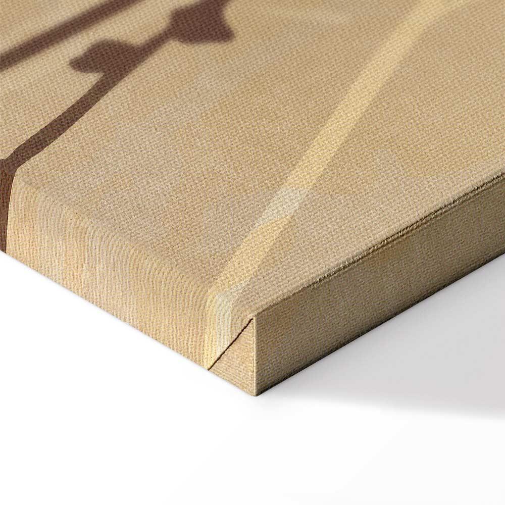 Obraz - Malutki ptaszek - kolorowe trawy na złotych odcieniach zachodu słońca