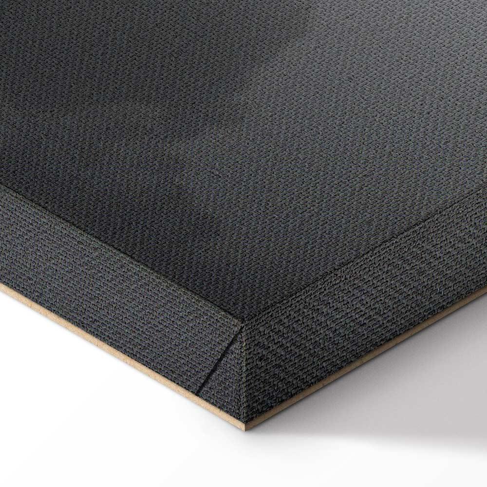 Obraz - Nadzwyczajne zjawisko: Słońce rozświetlające ciemne chmury