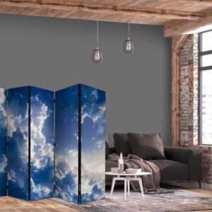 Parawan - Gwiezdne chmury i delikatne światło nad zakątkiem nieba