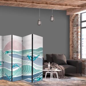 Parawan - Malowniczy krajobraz z rybami - Zachód słońca i rybki Koi w odcieniach turkusu i błękitu unoszące się ponad wodą