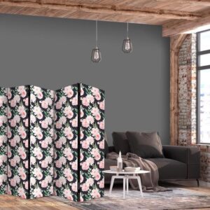 Parawan - Piwonie - różowe kwiaty i zielone listki na grafitowym tle