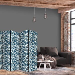 Parawan - Różane pnącza - monochromatyczne niebieskie ptaki odpoczywające wśród róż