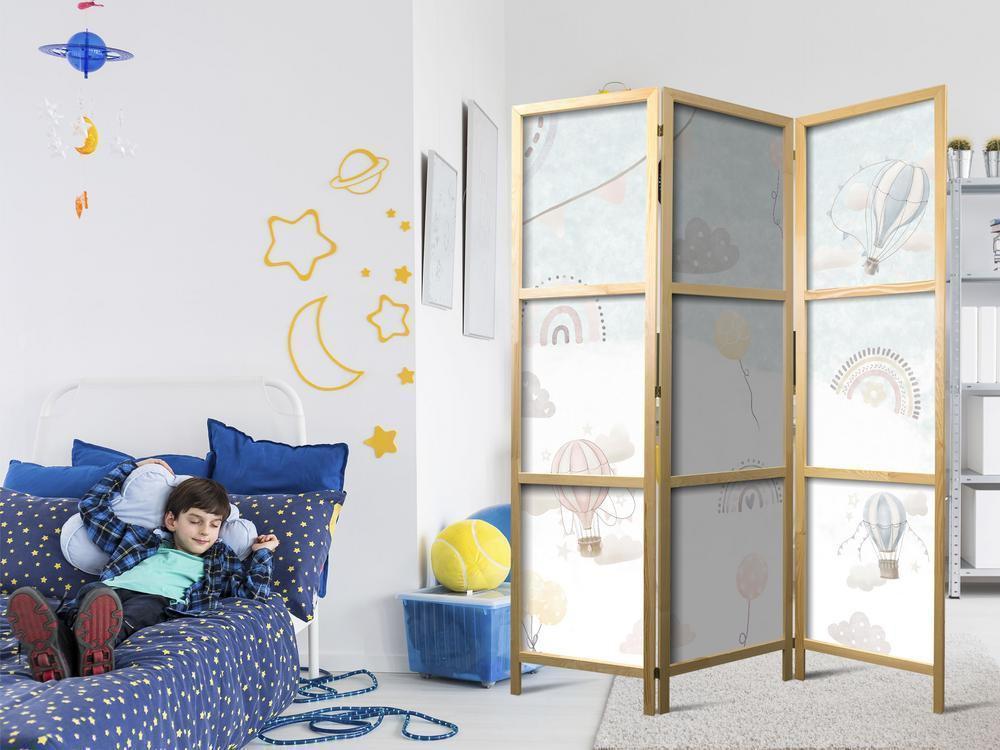 Parawan japoński - Balony na niebie - Balony w pastelowych barwach latające po zachmurzonym niebie - wśród tęczy i gwiazd