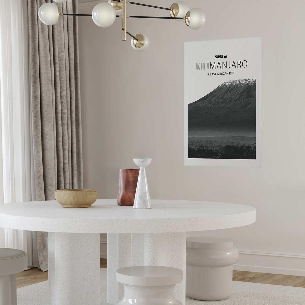 Plakat - Majestatyczny szczyt górski Kilimanjaro korona gór pejzaż górski