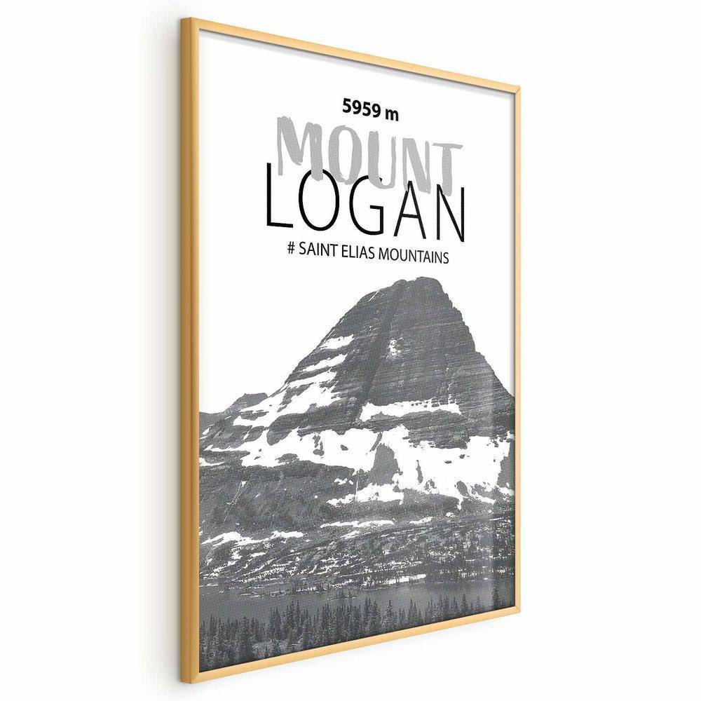 Plakat - Majestatyczny szczyt górski Mount Logan korona gór pejzaż górski
