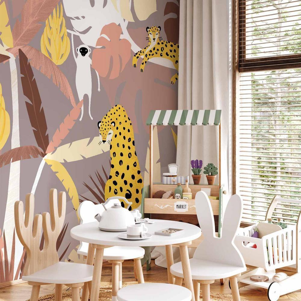 Fototapeta - Gepardy w dżungli - pejzaż egzotycznych zwierząt z palmami dla dzieci