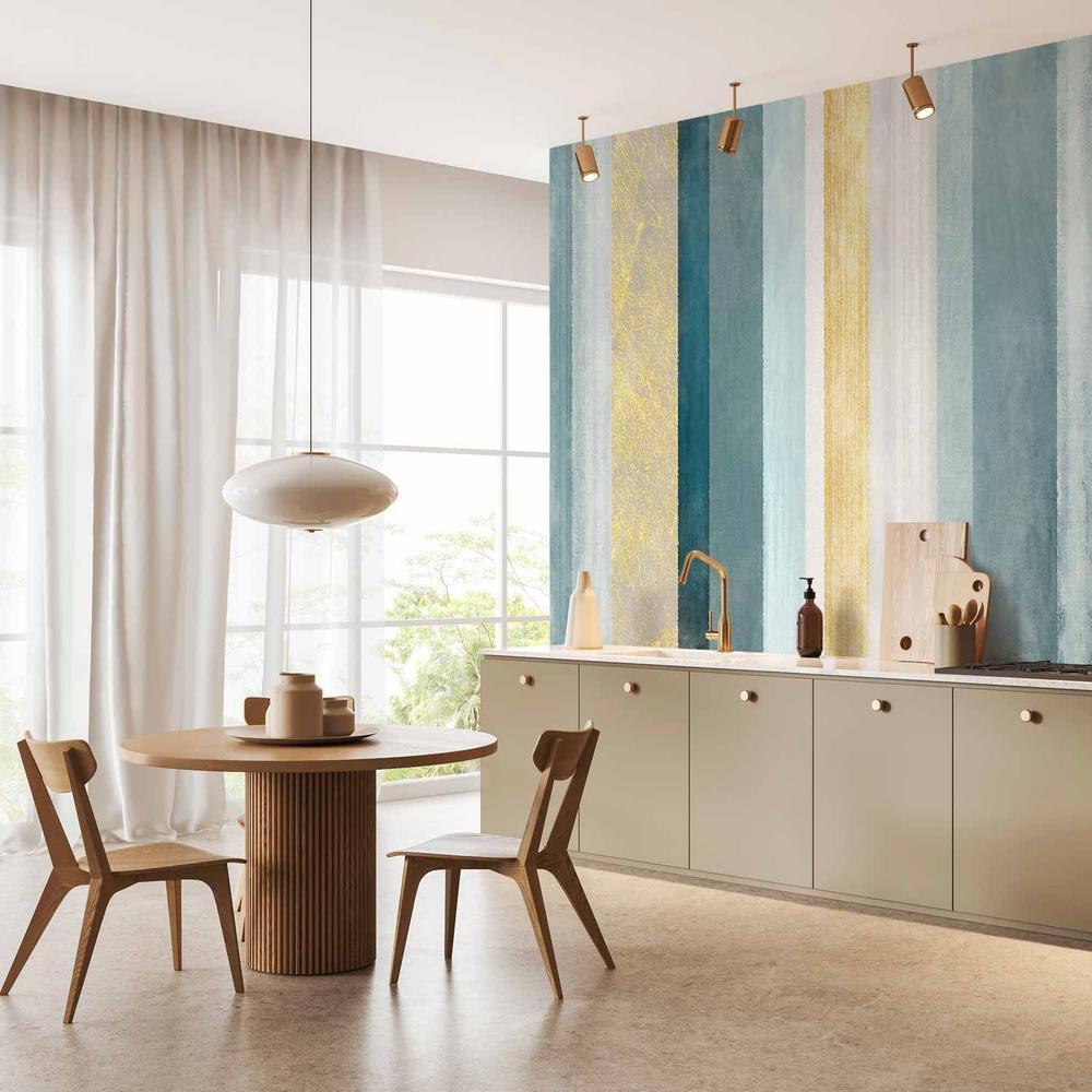 Fototapeta - Pasiasty wzór - abstrakcyjne tło w pasy w niebieskich tonach ze złotym