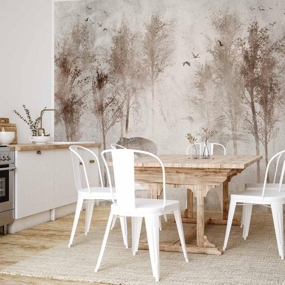 Fototapeta - Pośród drzew - pejzaż w szarych tonach we mgle na polanie z ptakami